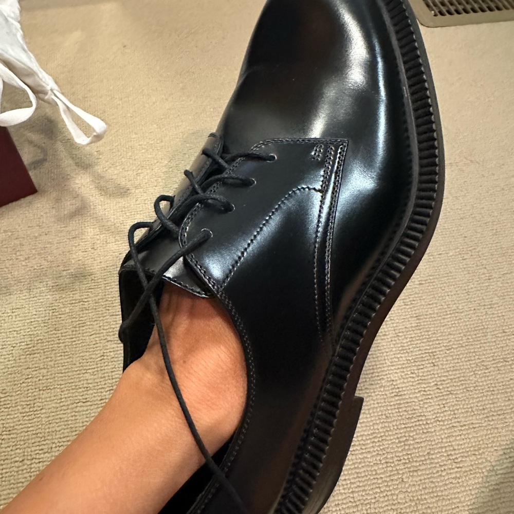 Gucci Black Leather Oxford Shoes - Picture 7 of 16